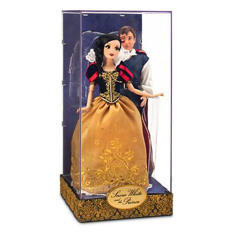 Файл:Disney's first Fairytale Designer Collection Snow White and the Prince.jpg