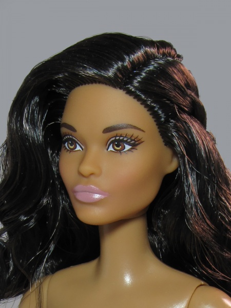 Файл:Claudette Barbie Mold 1 2.jpg