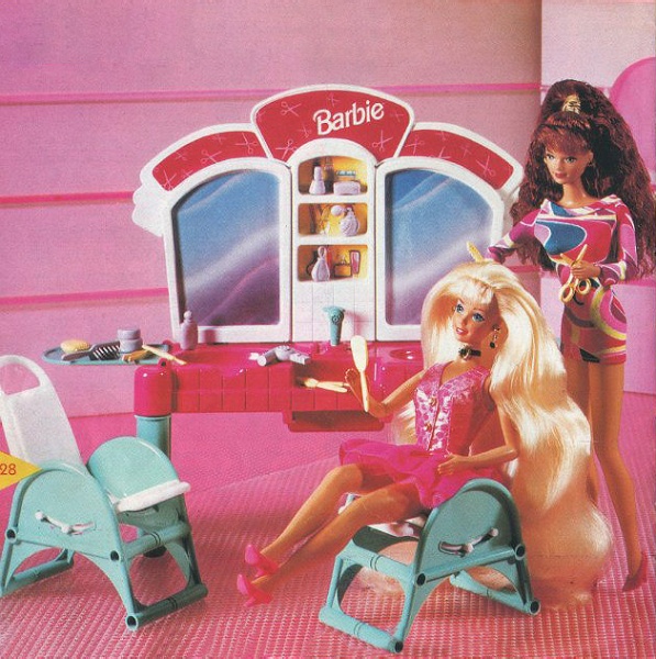 Файл:1994 Cut and Style Barbie Super Salon.jpg