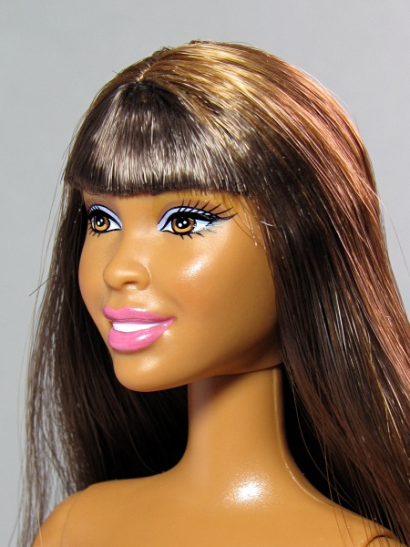 Файл:Desiree Barbie Mold 2.jpg
