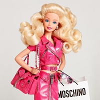 Moschino Barbie — дизайнерская Барби c показа Moschino в 2014 году.