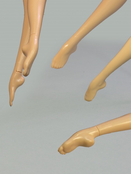 Файл:Ballerina Body Legs Barbie 01.jpg