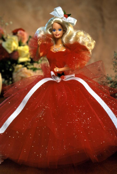 Файл:1988 Happy Holidays® Barbie.jpg
