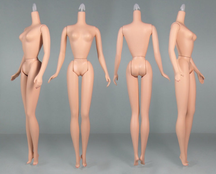 Файл:Silkstone body Barbie 01.jpg