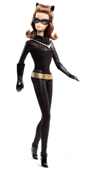 Файл:2013 Classic Catwoman Barbie 02.jpg