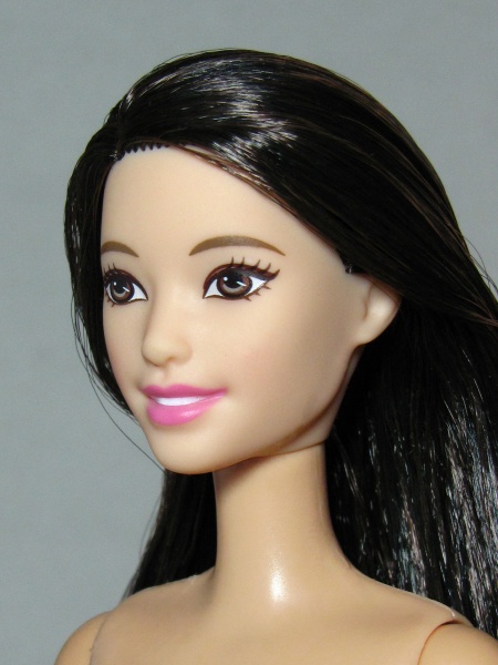 Файл:New Asian Barbie Mold 2.jpg