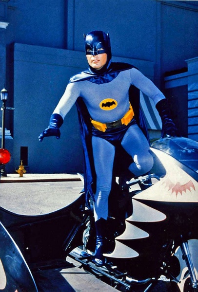 Файл:1966 Adam West as Batman.jpg