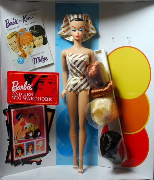 Файл:Fasion Queen Barbie Reproduction 2009 03.jpg