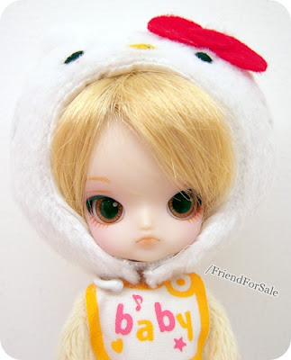 Файл:Little Dal Hello Kitty Baby makeup.jpg