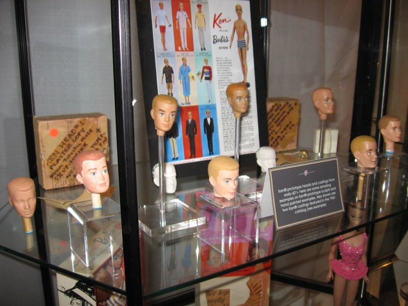 Файл:National Barbie Convention 2006.jpg