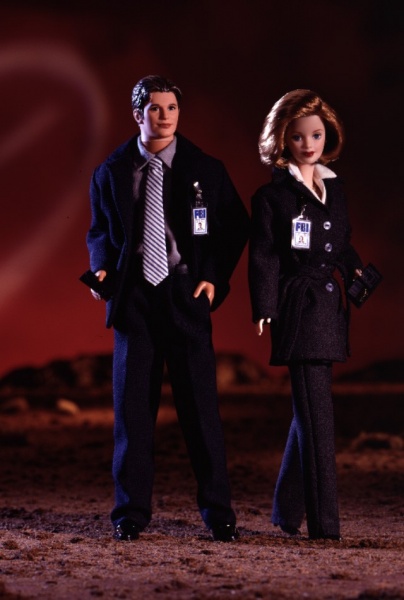 Файл:The X-Files 1998.jpg