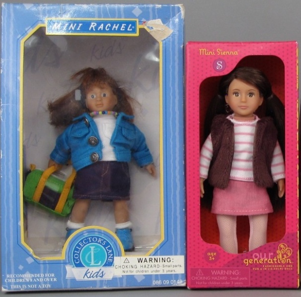 Файл:Collector Lane Kids and Lori 6 Inch Dolls.jpg