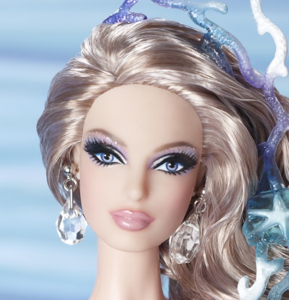 Файл:The Mermaid Barbie 2012.jpg