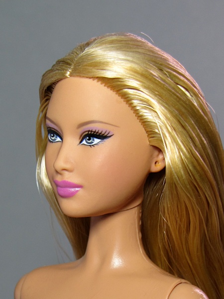 Файл:Goddess Barbie Mold 1 2.jpg