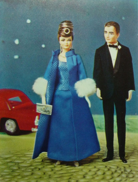 Файл:1963 The Littlechap Family Remco Dolls Promo 02.jpg