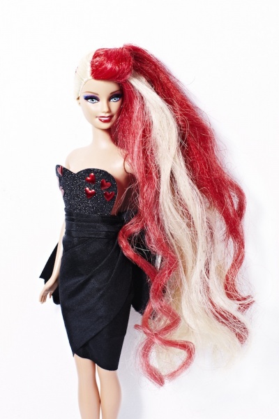 Файл:Barbie by BLEACH 03.jpg