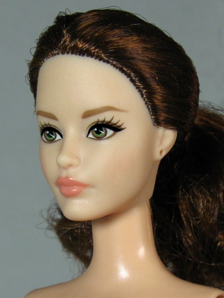 Файл:Lagerfeld Barbie Mold 2.jpg