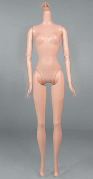 Файл:Belly Button Barbie 07.jpg