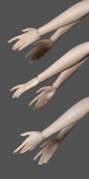 Файл:Poseable Silkstone Barbie Body 2015 Hands.JPG