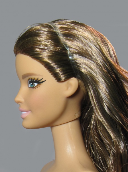 Файл:Nesya Barbie Mold 1 3.jpg