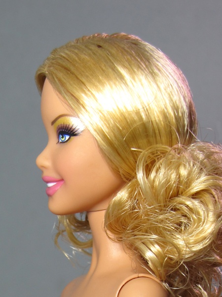Файл:Carnaval Barbie Mold 3.jpg